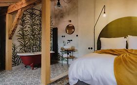 Monastery Garden Bistro&Rooms
